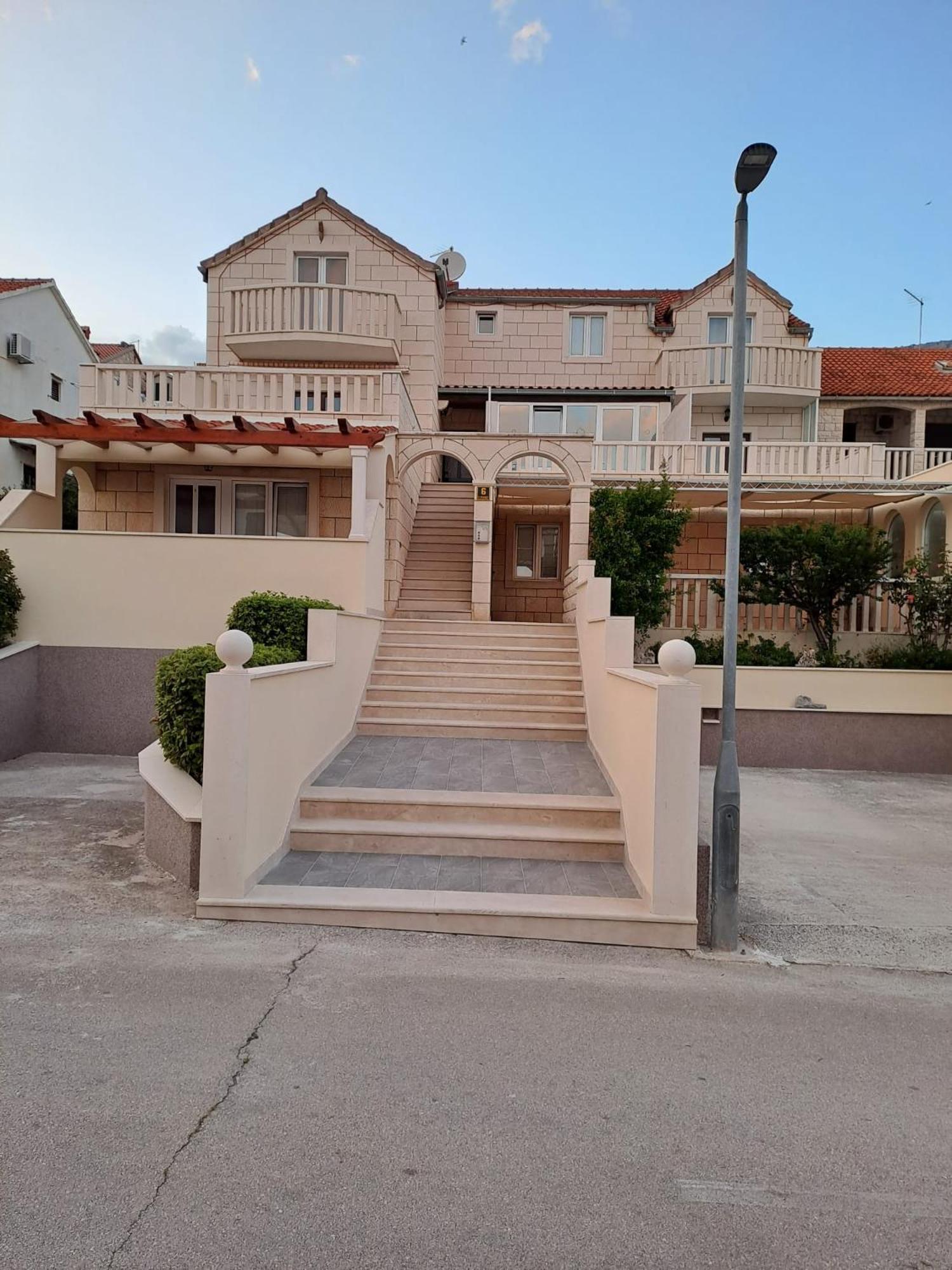 Apartments Jerica Μπολ Εξωτερικό φωτογραφία