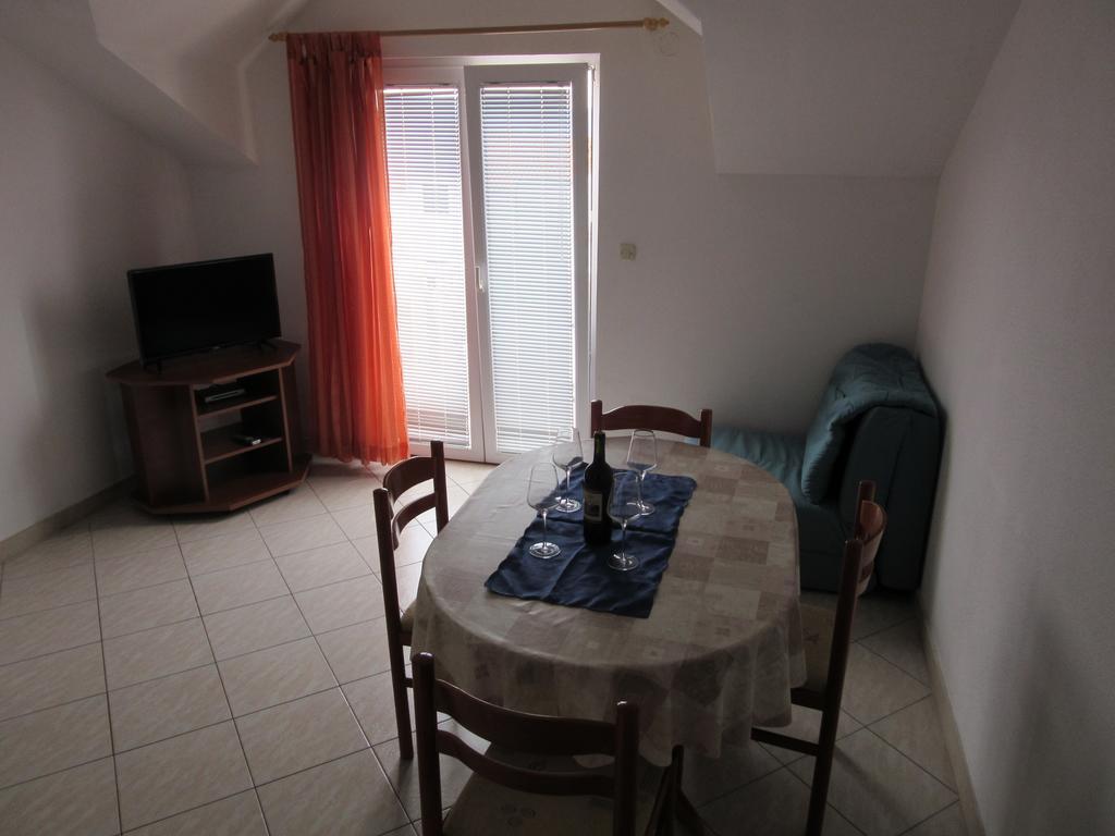 Apartments Jerica Μπολ Εξωτερικό φωτογραφία